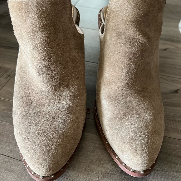 CHINESE LAUNDRY MULES - Size 39 - Picture 1 of 3